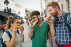 People eating fast food Aliso 